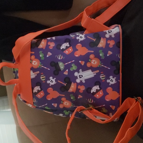 Disney halloween snacks mini backpack - Picture 3 of 4